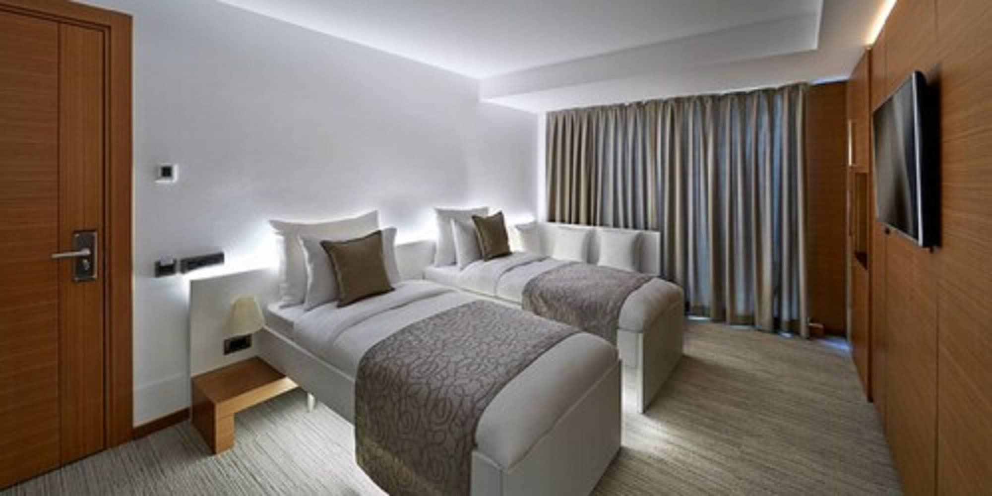 Milport Hotel Levent Istanbul Bagian luar foto