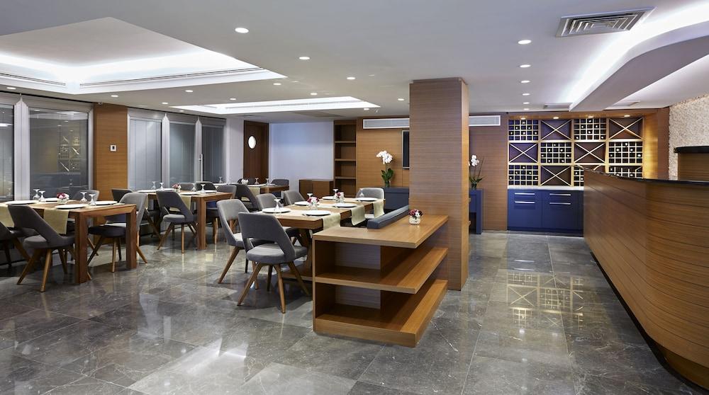 Milport Hotel Levent Istanbul Bagian luar foto
