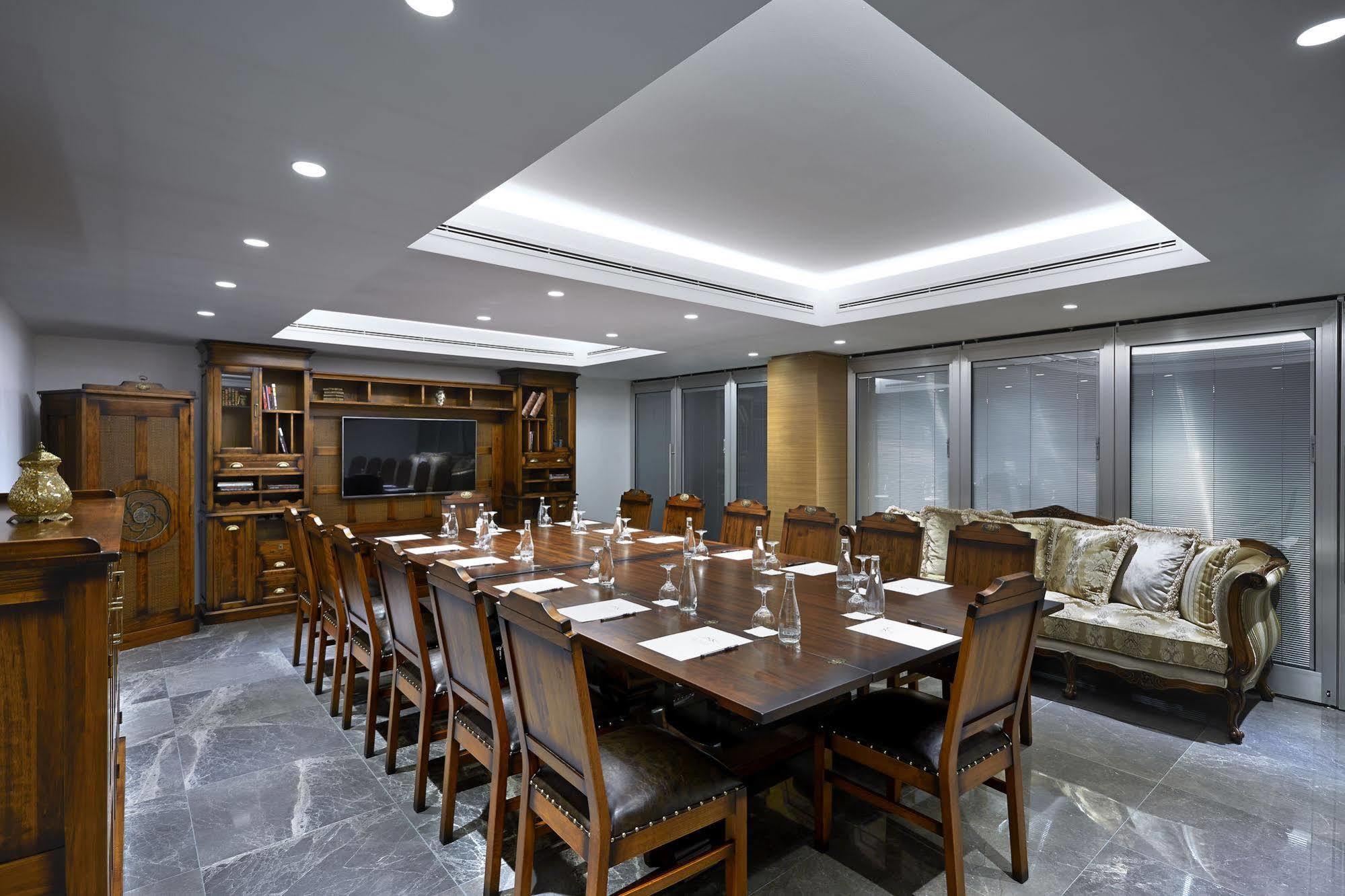 Milport Hotel Levent Istanbul Bagian luar foto